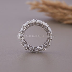 Nouvelle arrivée : Bague en diamant de taille poire créé en laboratoire en or blanc, bague éternité en diamant, bijoux fins en diamant pour femmes - Product Image 1