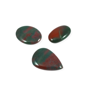 Pierres précieuses d'agate sanguine naturelle Radha Arts, vertes et rouges, 20-35 mm, formes variées, polies à la main, pour la fabrication de bijoux - Product Image 1