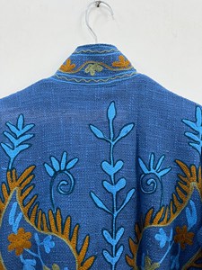 Chaqueta de algodón azul con bordado Suzani para mujer, estilo bohemio, étnico, hecha a mano, abrigo corto, prenda exterior - Product Image 4