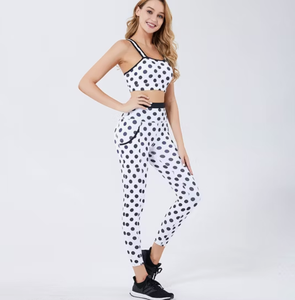 Conjunto de Yoga para mujer, ropa de gimnasio para entrenamiento, conjunto de Yoga transpirable para mujer, conjuntos de Yoga de nailon para adultos - Product Image 2