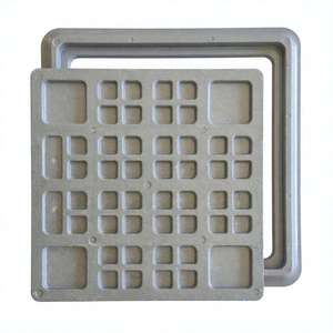 Couvercle de regard carré en PRV 10x10 pouces, haute résistance, résistant aux chocs, couvercle de drainage, plaque d'accès de qualité industrielle - Product Image 2