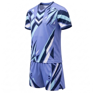Uniformes de voleibol personalizados hechos con tela transpirable, ajuste flexible y colores vibrantes del equipo para mayor comodidad. - Product Image 5