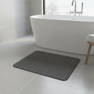 Tapis de bain rectangulaire minimaliste en TPE rayé avec dos antidérapant en caoutchouc pour salle de bain - Product Image 1