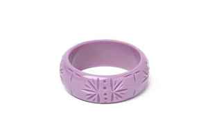 กำไลข้อมือเรซิ่นทำมือ ลายดอกไม้ทรงกลม สีสันตามสั่ง งานศิลปะเครื่องประดับ งานฝีมือพื้นบ้าน งานแกะสลักสะสม ของที่ระลึกเปิดเทอม - Product Image 4