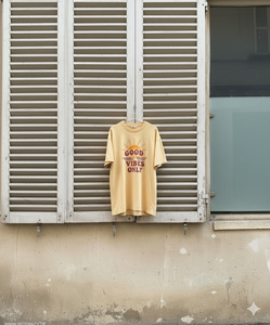 เสื้อยืดสีซีดจาง 100% ผ้าฝ้ายหนานุ่ม สตรีทแวร์ แขนสั้น ขายส่ง สกรีนลายตามสั่ง เสื้อยืดคุณภาพสูง - Product Image 1