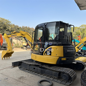 Miniexcavadora Komatsu PC40 Usada Original de Japón, 4 Toneladas, 2018-2022, Motor y Bomba Incluidos, Probada e Inspeccionada, Buen Estado - Product Image 5