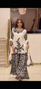 Kurti et pantalon Naira Cut en rayonne pure avec broderie, design moderne de qualité supérieure, avec dupatta, à prix de gros, mode féminine - Product Image 4