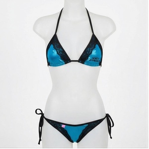 Ensemble de bikini bleu pour femme avec dentelle, bas à nouer sur le côté, en spandex et nylon extensible - Product Image 1