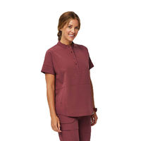 Conjunto de Uniformes Médicos Antimicrobianos Premium con Logotipo Personalizado, Corte Ajustado, Cuello Henley, Traje Quirúrgico Elástico en 4 Direcciones, Uniforme de Enfermera