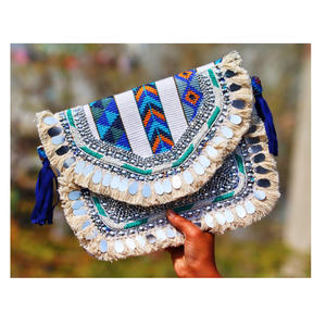 Banjara กระเป๋าคลัทช์สุดหรูสำหรับผู้หญิงกระเป๋าลูกปัดสำหรับตอนเย็นจากอินเดีย - Product Image 4