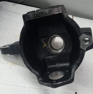 ZANGO 87538023 Conjunto de Mangueta de Dirección para Eje Delantero de Alta Resistencia, Pieza de Repuesto para Tractores Agrícolas, Calidad OEM - Product Image 2