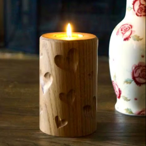Portavelas de vidrio artesanal de madera, nuevo, con corazón grabado, decoración premium para el hogar, decoración de mesa, boda - Product Image 1