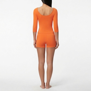 Ensemble de vêtements de sport pour femmes, tenue de fitness et yoga, nouveau style 2026, col rond, short et haut à col rond - Product Image 2