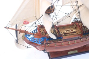 ST. PAVEL Wooden Handmade Russian <b>Tall</b> Ship Model Painted technique Customized Tabletop from Vietnamese Manufacturer - Product Image 5