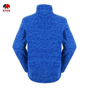 แจ็คเก็ตซอฟต์เชลล์แบบมีซิปสำหรับผู้ชาย ดีไซน์สั่งทำพิเศษจาก Ryan Pro Gear พร้อมโลโก้สั่งทำพิเศษ คอตั้ง - Product Image 2