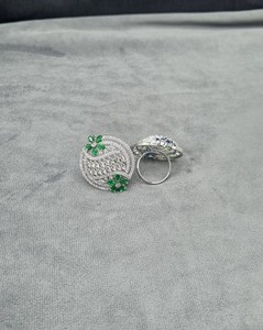 Bague élégante et raffinée en forme de fleur ronde, avec grappe de marquises de luxe, ajustable, pour femme, bijoux de mariage en gros - Product Image 3
