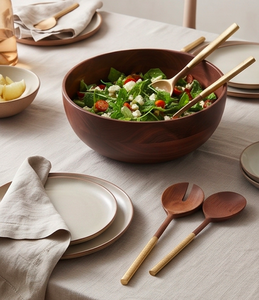 Ensemble de cuillères de service en bois avec manche en métal doré, design minimaliste, couverts modernes pour la restauration, les événements et les repas. - Product Image 5
