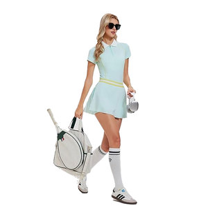 Ensemble d'entraînement léger Solid Trader avec ventilation intégrée pour des performances optimales, uniforme de tennis pour femmes - Product Image 6