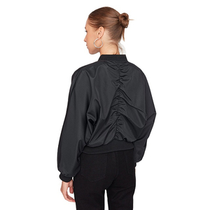 Chaqueta Bomber Acolchada de Punto para Mujer, con Logotipo Personalizado, Ecológica, Transpirable y Cálida, Fabricación Profesional, Gran Venta - Product Image 3