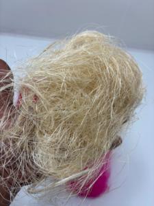 Fibre de sisal naturelle teinte dans des tons vibrants, idéale pour l'artisanat, le tissage, les cordes, la décoration, les pinceaux, les textiles et les projets créatifs en fibres. - Product Image 5