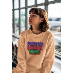 Sudaderas Unisex 340 de Cuello Redondo de Felpa Personalizadas con Impresión en 4 Colores, Agrega Tu Diseño de Ropa de Trabajo - Product Image 4