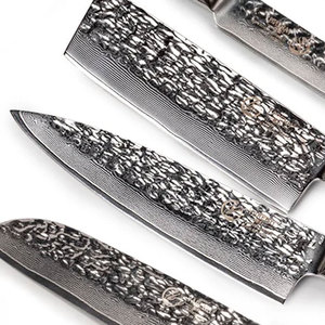 Ensemble de couteaux de cuisine de haute qualité en acier Damas VG-10 à cinq pièces, écologiques, haute durabilité, logo personnalisé, couteaux en acier inoxydable - Product Image 5