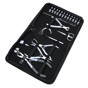 Kit complet d'outils pour extensions de cheveux blancs, pour extensions à micro-anneaux, nano-anneaux, pinces, coupe-fils, pinces de coiffage et pinces pour extensions à bandes adhésives - Product Image 1