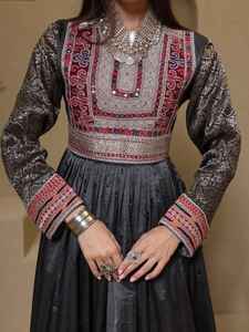 Robes traditionnelles afghanes pour femmes, faits main, faible MOQ, haute qualité, meilleurs matériaux, robes de mariage vintage afghanes pour filles - Product Image 2