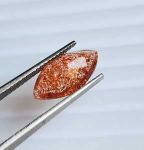 Magnifiques pierres précieuses naturelles de qualité AAA+ en pierre de soleil, en forme de confettis, pour la création de bijoux, à prix de gros, toutes formes et tailles disponibles. - Product Image 4
