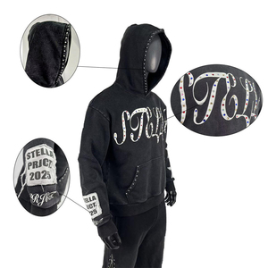 Sweat à capuche court noir Desgnr avec fermeture éclair, motif lettres en strass, coupe oversize, style streetwear unisexe, en molleton bouclette 100% coton - Product Image 2