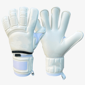 ถุงมือผู้รักษาประตูยางแบบมืออาชีพ ระบายอากาศได้ดี ซับแรงกระแทก จับกระชับ 3 มิติ สำหรับเล่นกลางแจ้ง เหมาะสำหรับผู้ชายและผู้หญิง เล่นฟุตบอล - Product Image 4