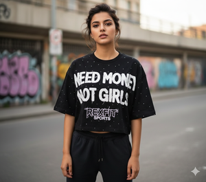 เสื้อยืดทรงหลวมแบบยูนิเซ็กซ์ ตกแต่งด้วยคริสตัลทั่วตัว ปักโลโก้แบบดิสเทรส ผลิตโดยผู้ผลิตเสื้อผ้าสตรีทแวร์ชั้นนำ เสื้อยืดครอป - Product Image 2