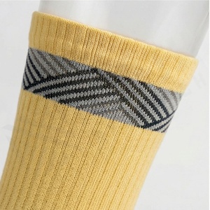 Calcetines de Ciclismo Personalizados para Hombre, Calcetines Deportivos con Logotipo Personalizado, Transpirables, para Ciclismo de Carretera, Rendimiento Atlético, Ajuste Personalizado - Product Image 4