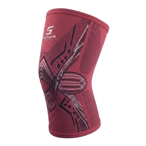 Tissu extensible respirant, design ergonomique et compression fiable pour un confort d'entraînement supérieur. Genouillères de haute qualité. - Product Image 5