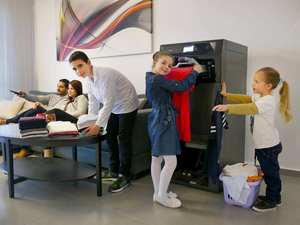 Robotic Clothes <b>Folding</b> and Ironing <b>Machine</b> <b>Laundry</b> Equipment <b>FOLDIMATE</b> White - Product Image 2