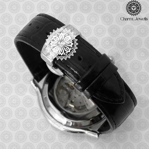 Reloj Unisex de Lujo Charm_Jewells, Caja Redonda de Acero Inoxidable de 40 mm, Cuarzo Analógico, Bisel con Diamantes, Correa de Cuero, Diseño Hueco - Product Image 3