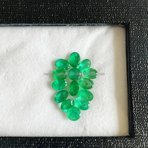 ต่างหูมรกตที่มีความแวววาวสูงพิเศษอัญมณีสีเขียวธรรมชาติที่สวยงามสำหรับการทำเครื่องประดับที่มีใบรับรอง IGI - Product Image 3