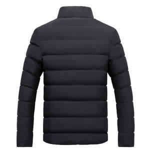 Veste matelassée pour homme sur mesure, vêtements d'extérieur pour temps froid, service de vente en gros et de fourniture en vrac - Product Image 4