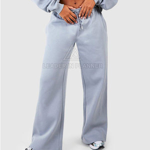 ราคาสมเหตุสมผล ขายดีที่สุด บริการ OEM เสื้อครอปท็อป ออกแบบเองได้ เสื้อผ้าสตรีทแวร์ ดีไซน์ล่าสุด เสื้อครอปท็อปผู้หญิง ชุดวอร์ม - Product Image 6