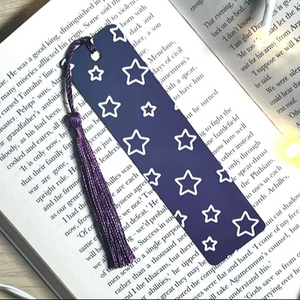 Marcapáginas de metal con forma elegante, perfecto para lectores que adoran accesorios elegantes e inspirados en la naturaleza. - Product Image 6