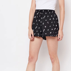 Shorts en tricot imprimé noir pour femme, taille mi-haute, cordon de serrage, coupe régulière, style décontracté, respirant, 100 % coton - Product Image 3