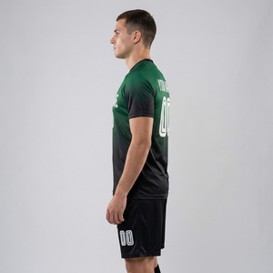 Conjuntos de Uniformes de Fútbol Personalizables, Ropa Deportiva Transpirable 100% Poliéster para Equipos y Escuelas a Precio Económico - Product Image 5