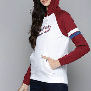 บริการ OEM ผู้ผลิตเสื้อฮู้ดขนแกะสำหรับผู้หญิง ระบายอากาศได้ดีสำหรับฤดูหนาว ดีไซน์ตามสั่ง ตัวเลือก MOQ ต่ำ เสื้อสวมหัวลำลอง แฟชั่นประจำวัน - Product Image 6