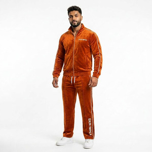 Conjunto Deportivo Retro de Terciopelo para Hombre EKIN IMPEX, Ecológico, Ligero, de Poliéster/Nailon, Color Naranja Quemado, con Cordón Ajustable de Terciopelo de Lujo - Product Image 1