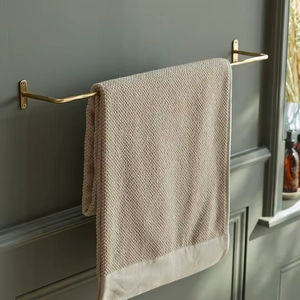 Anneau porte-serviettes décoratif en fer pour salle de bain, idéal pour les designers d'intérieur, les entrepreneurs et les fournisseurs de matériaux de construction - Product Image 1