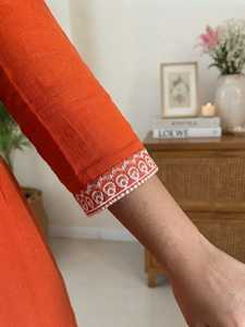 Conjunto coordinado de 2 piezas de Kurti y pantalón de algodón bordado para mujer |   Ropa Festiva y Casual en Color Naranja Óxido - Product Image 5