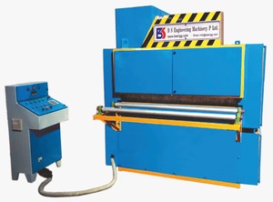 Machine de ponçage industrielle pour le finissage des surfaces de panneaux en contreplaqué, le traitement des placages et les lignes de production de bois automatisées - Product Image 2