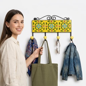<b>Beads</b> <b>Art</b> Retro Flower Pattern Multifunction Wall Mounted Coat Hook with 4 Hooks Metal Design for Home Decorative Use - Product Image 2