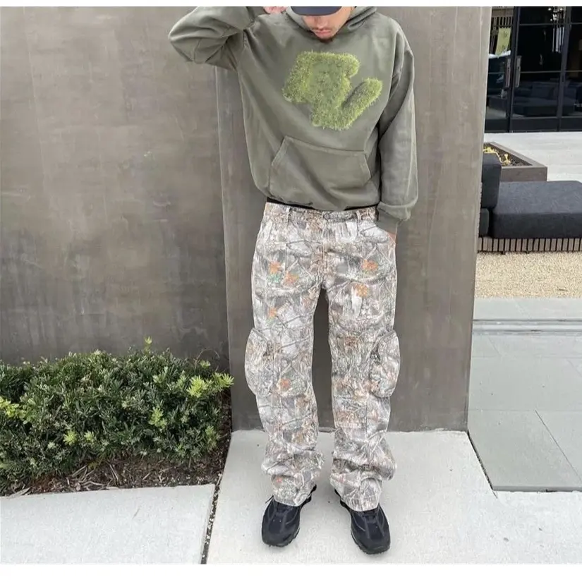 OEM Logo ağacı tam baskılı Camo düz kot erkekler Baggy gevşek kamuflaj Denim pantolon erkekler için Streetwear kargo kamuflajlı pantolon