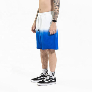 Nouveau style tendance, short décontracté pour homme à taille élastique, séchage rapide, respirant, écologique, couleur unie, logo personnalisé, quantité en gros - Product Image 2